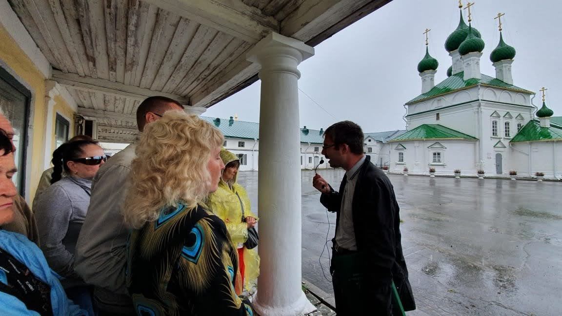 О скорости, сырах и Снегурочке: экскурсионная поездка в Чкаловск и Кострому.