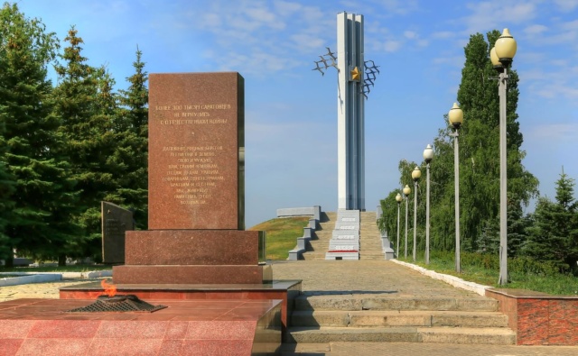 Парк победы в Саратове