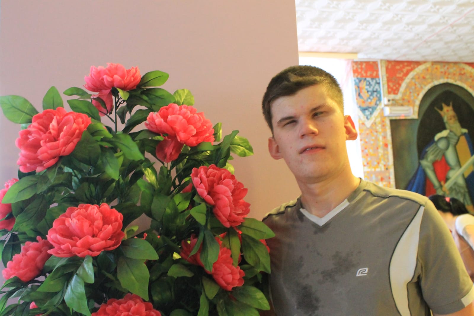 Приятно познакомиться! Сергей Романов, незрячий гид в мире технологий, тренер цифровой грамотности и профессиональный массажист.
